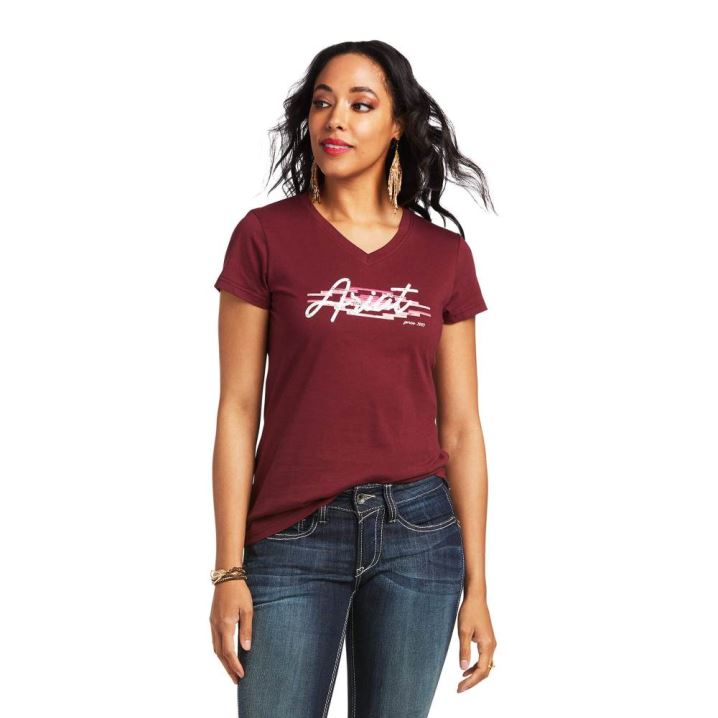 Ariat REAL Logo Script Klassische Fit Tee Zinfandel | APVEGpip